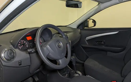 Nissan Almera 1.60 Автоматическая, фото №1