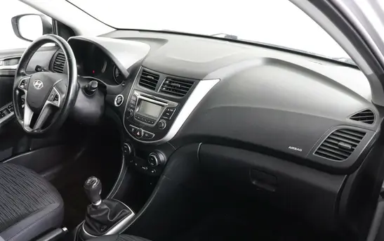 Hyundai Solaris 1.60 механика, фото №1