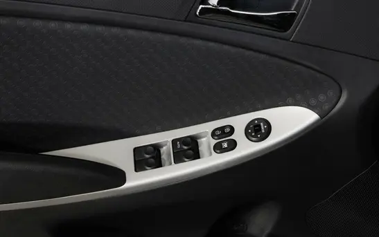 Hyundai Solaris 1.60 автоматическая, фото №1