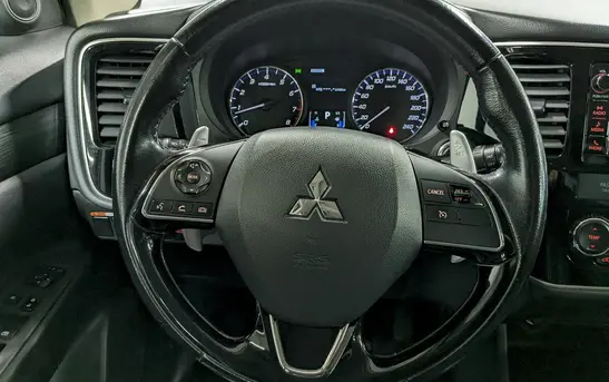 Mitsubishi Outlander 3.00 автоматическая, фото №1
