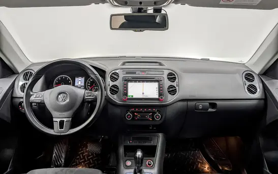 Volkswagen Tiguan 2.00 автоматическая, фото №1