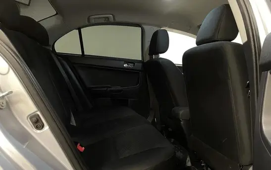 Mitsubishi Lancer 1.60 Автоматическая, фото №1