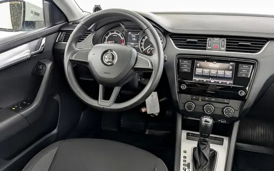 Skoda Octavia 1.60 автоматическая, фото №1