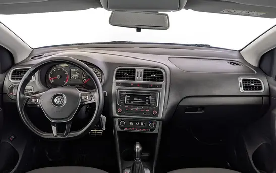 Volkswagen Polo 1.60 автоматическая, фото №1