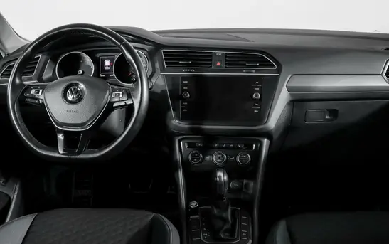 Volkswagen Tiguan 1.40 робот, фото №1