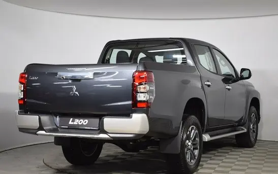 Mitsubishi L200 2.40 Автоматическая, фото №1