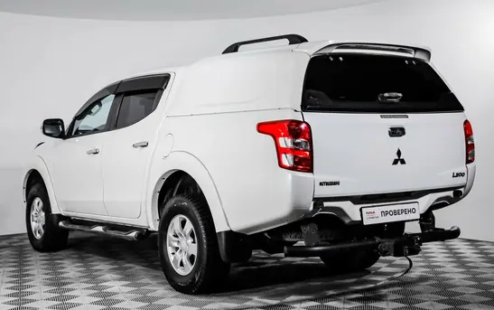 Mitsubishi L200 2.40 автоматическая, фото №1