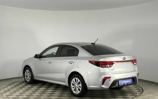 Kia Rio 1.60 автоматическая, фото №1
