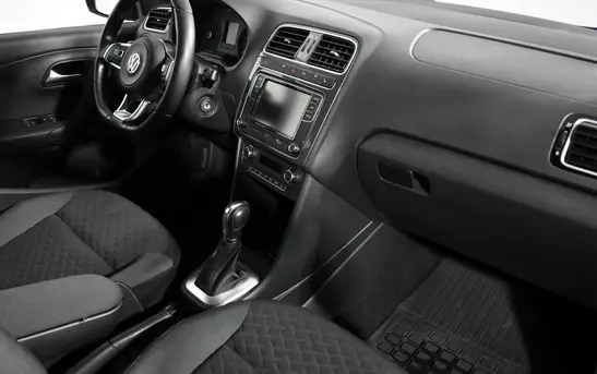 Volkswagen Polo 1.60 автоматическая, фото №1