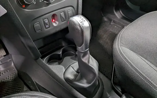 Renault Sandero 1.60 вариатор, фото №1