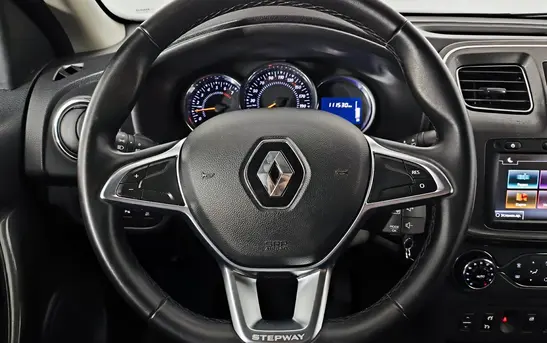 Renault Logan 1.60 Вариатор, фото №1