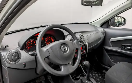 Nissan Almera 1.60 Автоматическая, фото №1