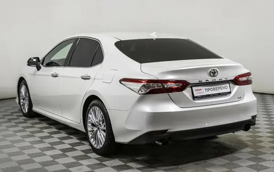 Toyota Camry 3.50 автоматическая, фото №1