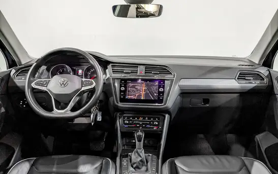 Volkswagen Tiguan 2.00 робот, фото №1