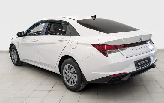 Hyundai Elantra 1.60 автоматическая, фото №1