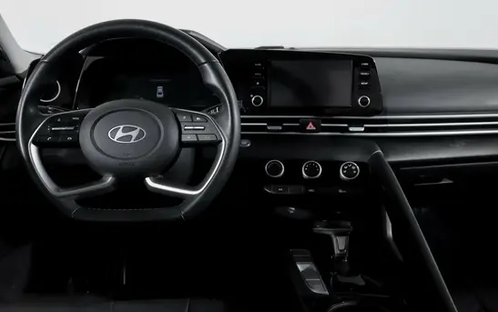 Hyundai Elantra 1.50 вариатор, фото №1