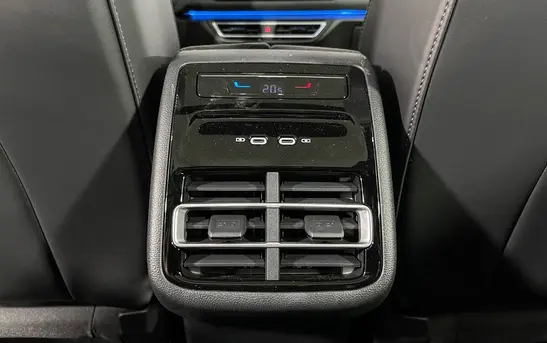 Volkswagen Tiguan 2.00 робот, фото №1