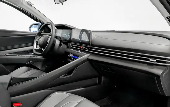 Hyundai Elantra 1.50 Вариатор, фото №1