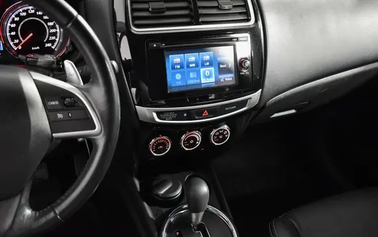 Mitsubishi ASX 1.80 вариатор, фото №1