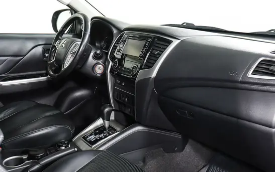 Mitsubishi L200 2.40 Автоматическая, фото №1
