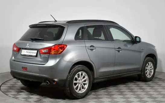 Mitsubishi ASX 1.80 вариатор, фото №1