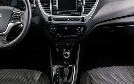 Hyundai Solaris 1.60 автоматическая, фото №1