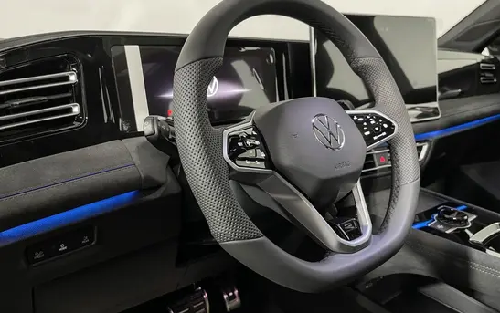 Volkswagen Tiguan 2.00 робот, фото №1