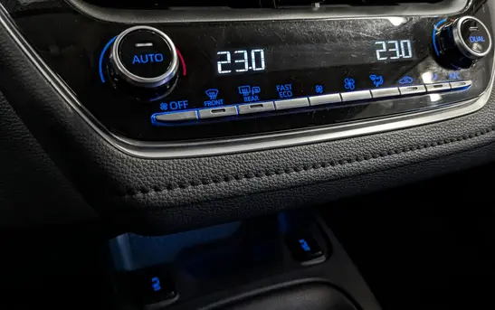 Toyota Corolla 1.60 Вариатор, фото №1