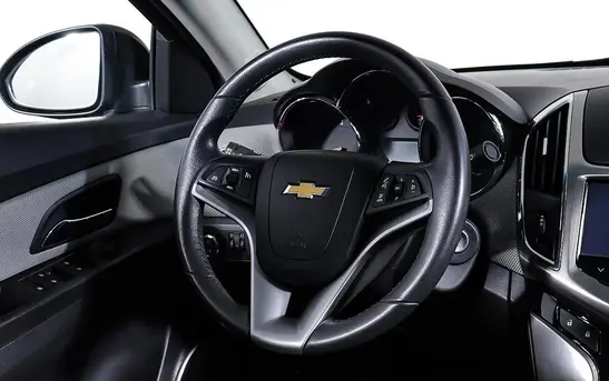 Chevrolet Cruze 1.40 Автоматическая, фото №1