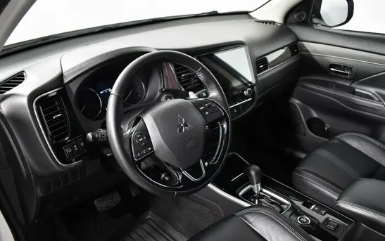 Mitsubishi Outlander 2.40 вариатор, фото №1