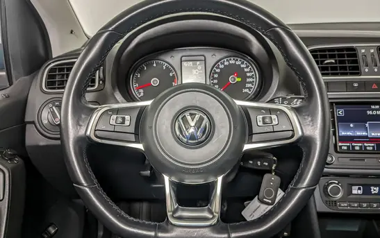 Volkswagen Polo 1.60 автоматическая, фото №1