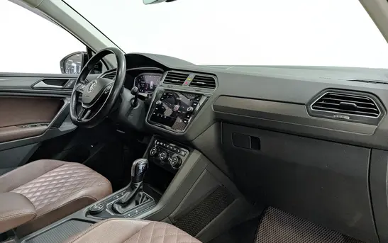 Volkswagen Tiguan 1.40 робот, фото №1