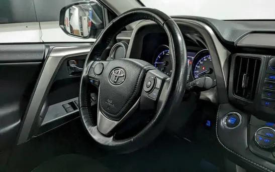 Toyota RAV4 2.00 вариатор, фото №1