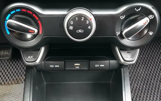 Kia Rio 1.60 автоматическая, фото №1
