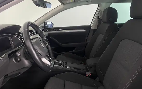 Volkswagen Passat 2.00 Робот, фото №1