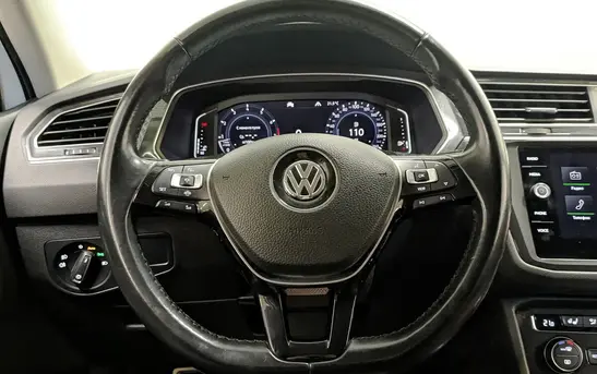 Volkswagen Tiguan 1.40 робот, фото №1