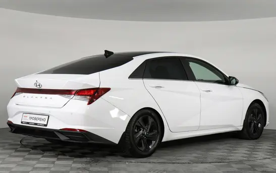 Hyundai Elantra 1.60 автоматическая, фото №1