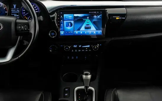 Toyota Hilux 2.80 Автоматическая, фото №1