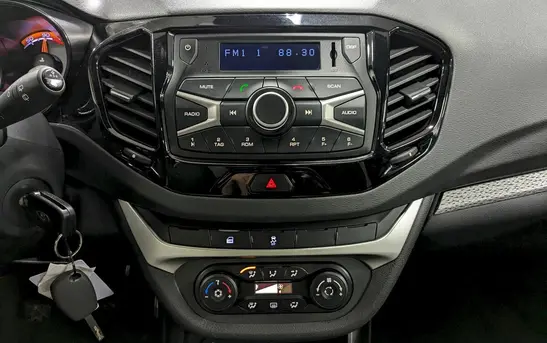 Lada (ВАЗ) Vesta 1.60 механика, фото №1