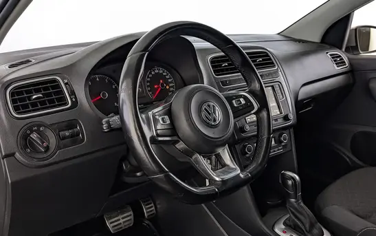 Volkswagen Polo 1.60 автоматическая, фото №1