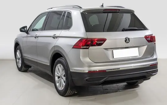 Volkswagen Tiguan 1.40 робот, фото №1