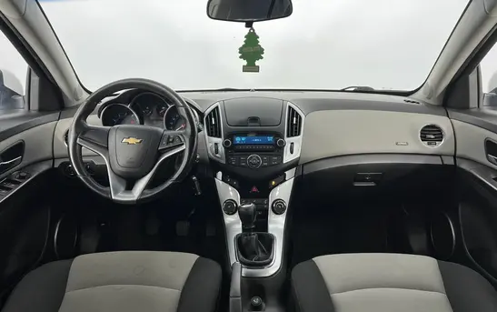 Chevrolet Cruze 1.60 Механика, фото №1