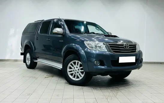 Toyota Hilux 3.00 Автоматическая, фото №1