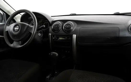 Nissan Almera 1.60 Автоматическая, фото №1