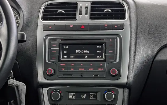Volkswagen Polo 1.60 автоматическая, фото №1