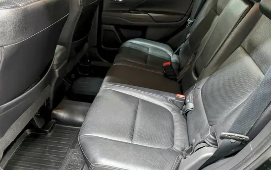 Mitsubishi Outlander 3.00 автоматическая, фото №1
