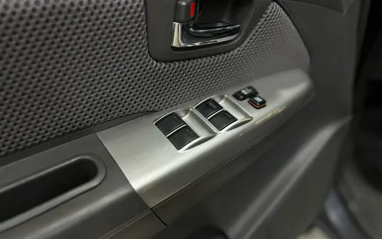 Toyota Hilux 3.00 Автоматическая, фото №1