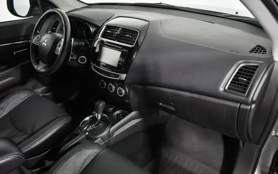Mitsubishi ASX 1.80 вариатор, фото №1