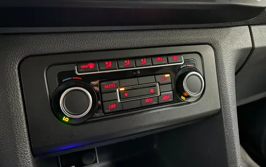 Volkswagen Amarok 2.00 Механика, фото №1