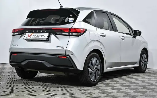 Nissan Note 1.20 Автоматическая, фото №1